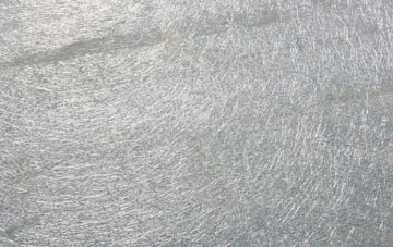 Nog Tow laminate fibreglass or shingles?